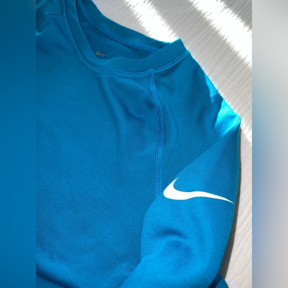 Nike Pro Combat Therma-FIT Dri-FIT Long Sleeve Shirt Blue Size M | EUC - Picture 5 of 12